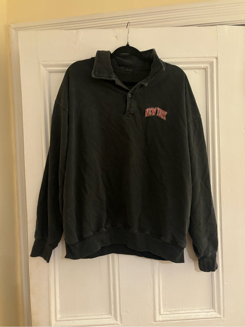 Brandy Melville Black Crewneck Pullover with Red 'New York' Embroidery